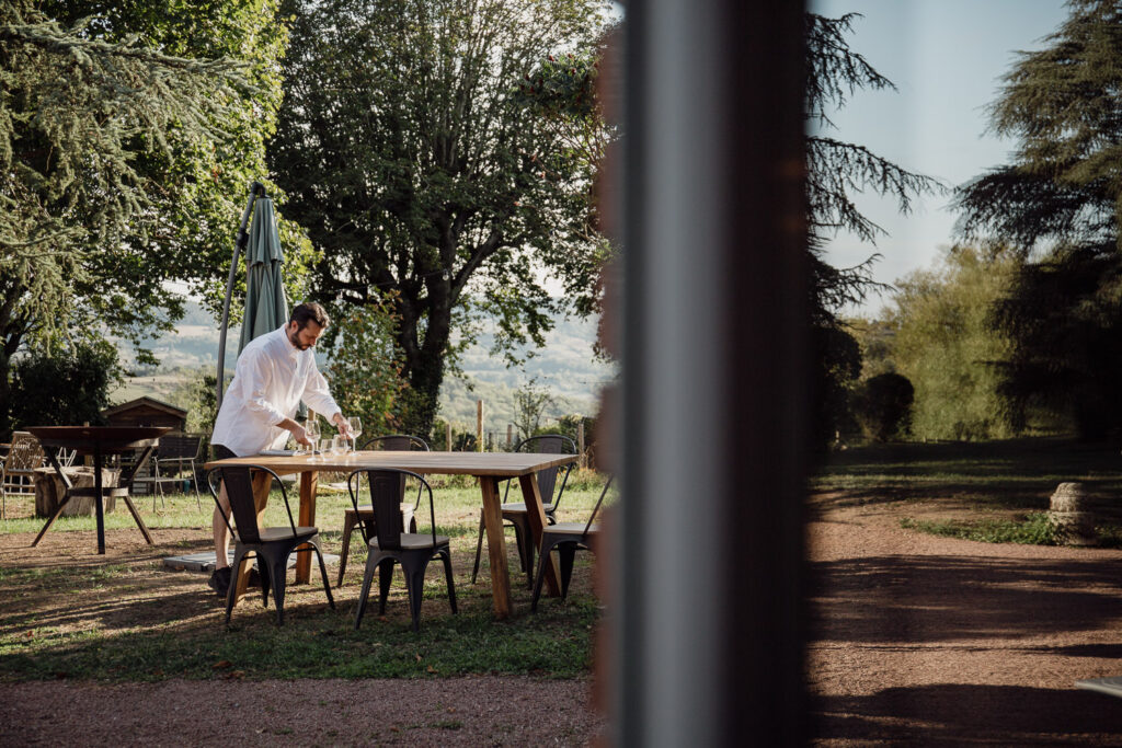 Restaurant Roanne campagne terrasse vin nature 